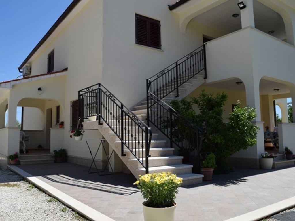 Guesthouse Marko Musalez Экстерьер фото